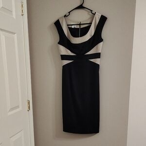 London Times Black and Tan Sleeveless Sheath Dress